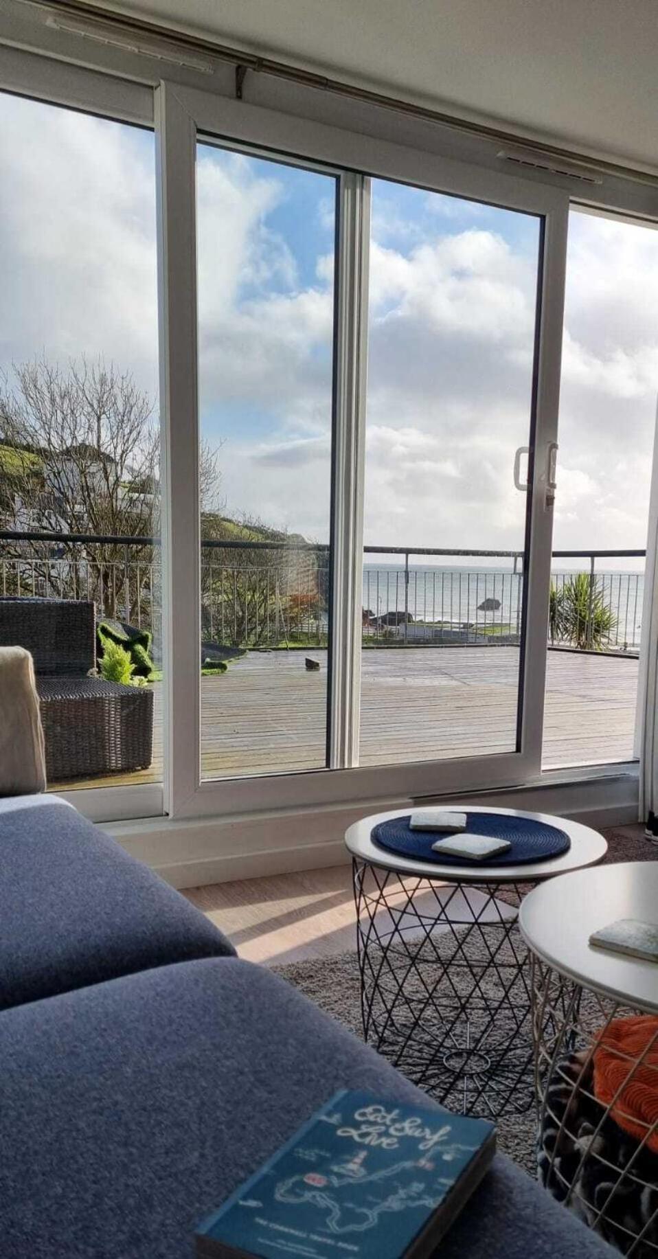 May View - Luxury Sea View Apartment - Millendreath, Looe Bagian luar foto